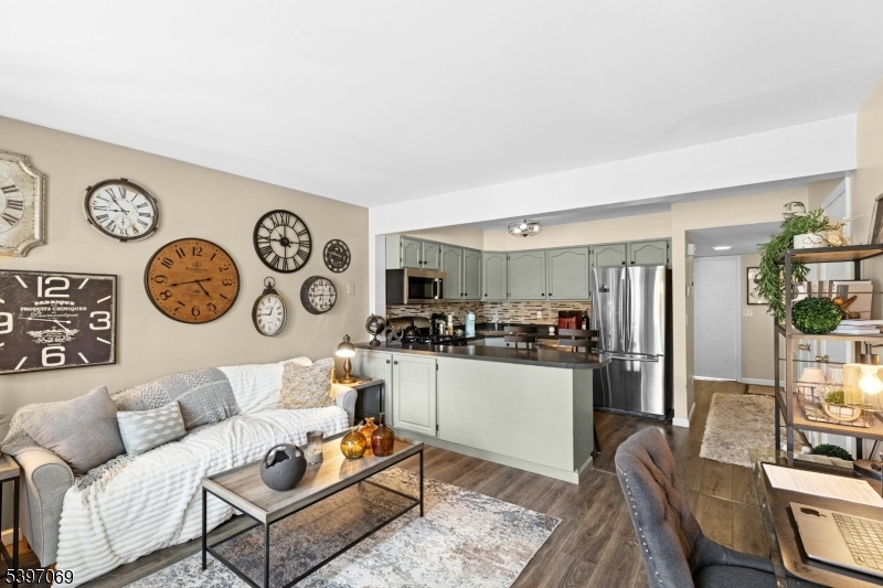 Scotch Plains Twp., NJ 07076,1033 Cellar Ave