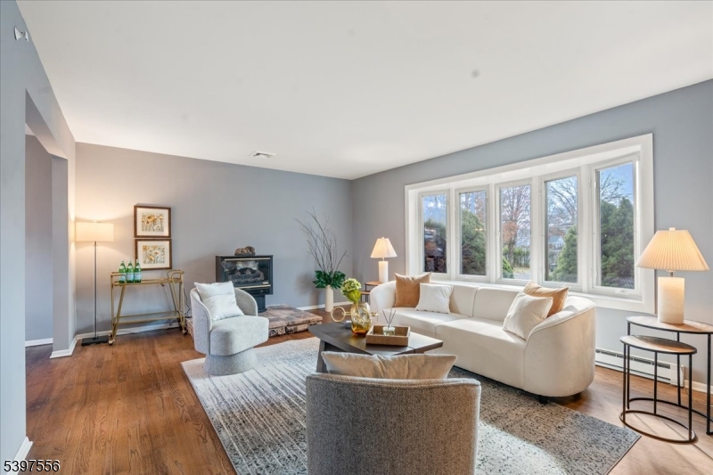 Scotch Plains Twp., NJ 07076,869 Ternay Ave