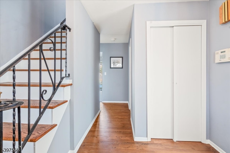 Scotch Plains Twp., NJ 07076,869 Ternay Ave