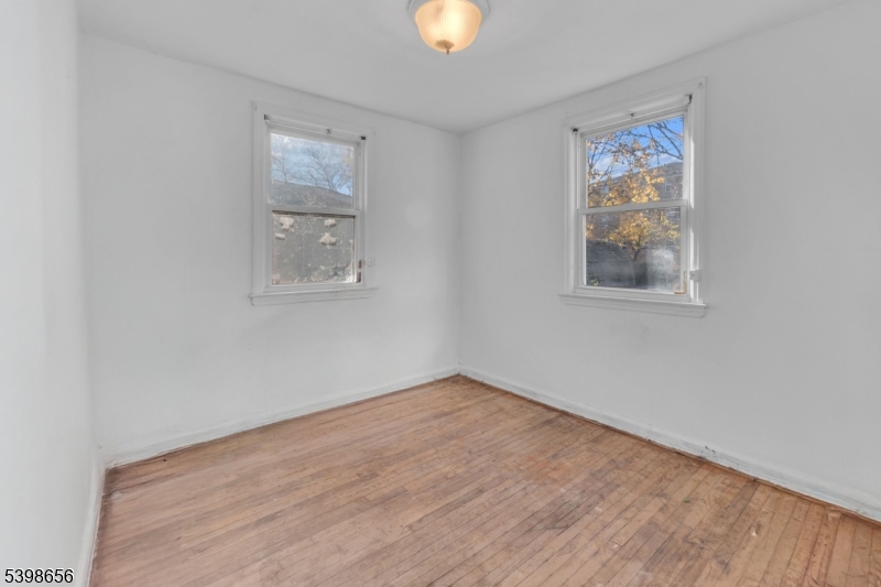 Irvington Twp., NJ 07111,141 Lenox Ave