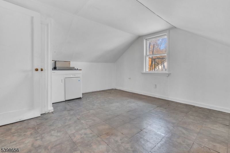 Irvington Twp., NJ 07111,141 Lenox Ave