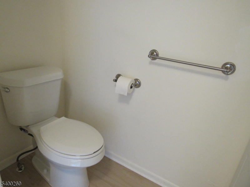 North Brunswick Twp., NJ 08902,32 Lafayette Ct