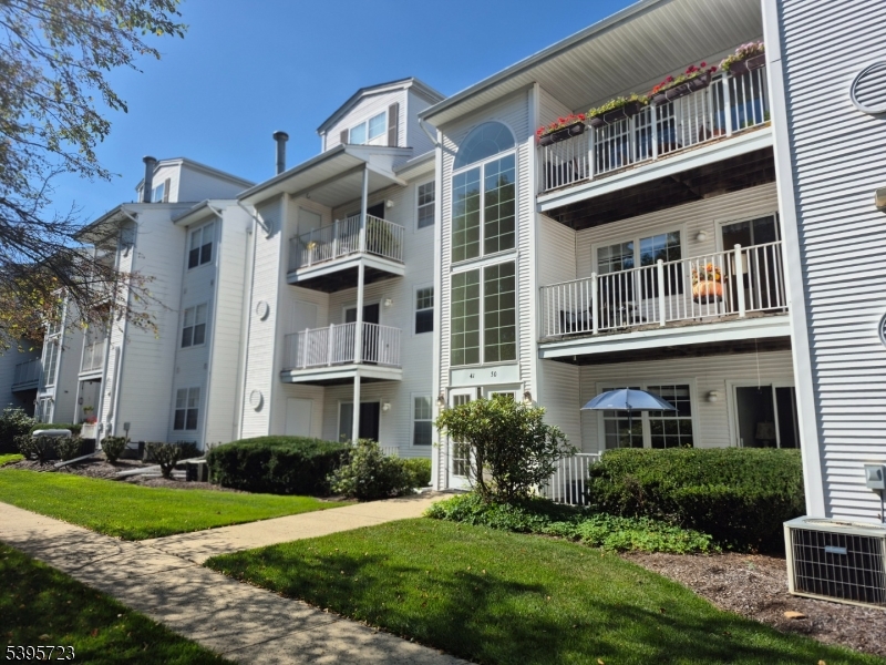 Mount Arlington Boro, NJ 07856,45 Crestview Ln