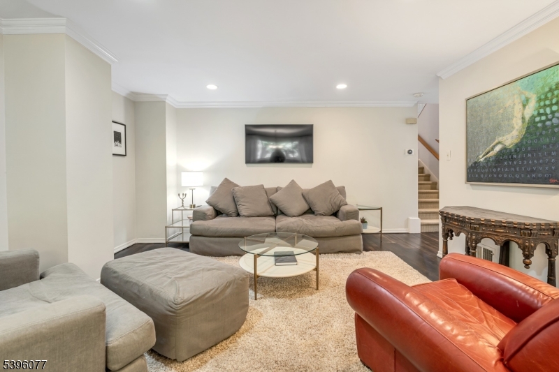 Washington Twp., NJ 07676,191 Yorktowne Ct #191