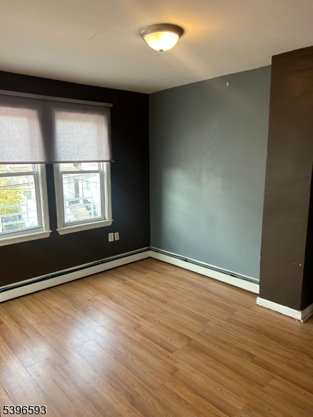 Elizabeth City, NJ 07202,18 12Cedar Ave