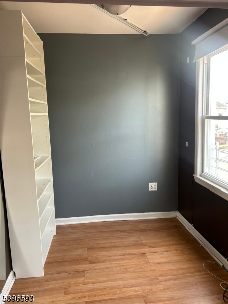 Elizabeth City, NJ 07202,18 12Cedar Ave