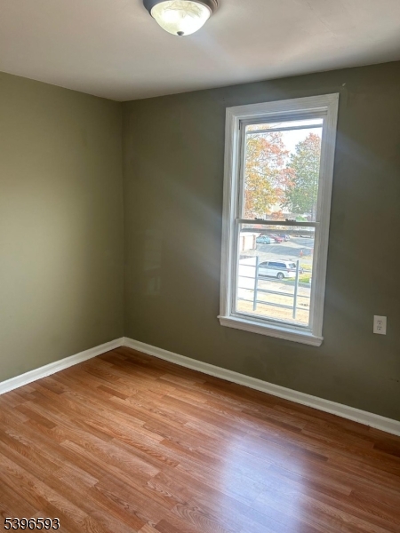 Elizabeth City, NJ 07202,18 12Cedar Ave