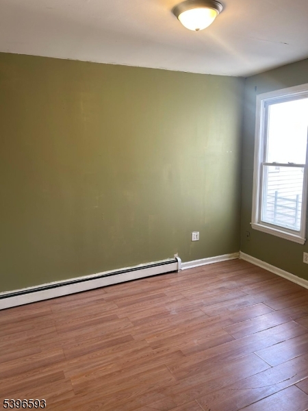 Elizabeth City, NJ 07202,18 12Cedar Ave