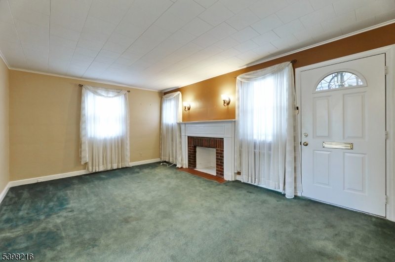 Clifton City, NJ 07012,65 Martin Ave