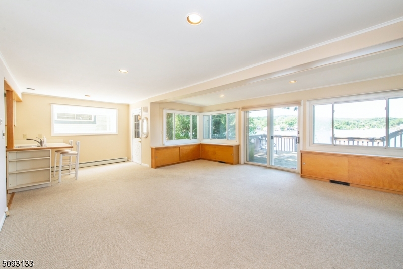 Denville Twp., NJ 07834,21 East Shore Road