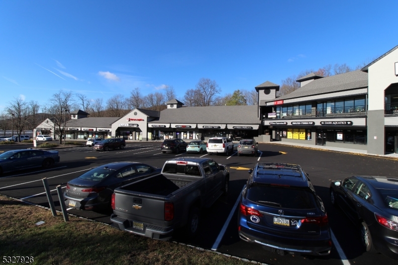 Independence Twp., NJ 07840,915 County Road 517