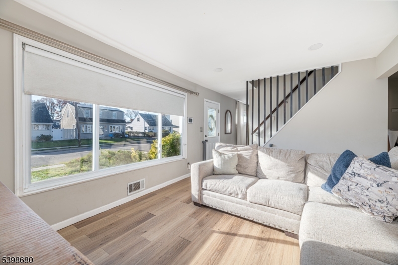 Saddle Brook Twp., NJ 07663,169 Cambridge Ave