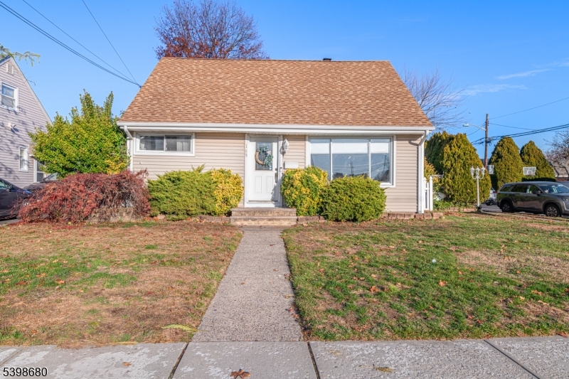 169 Cambridge Ave, Saddle Brook Twp., NJ 07663