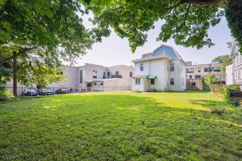 Maplewood Twp., NJ 07040,101 Baker St