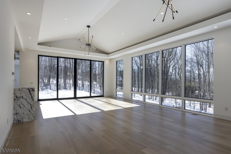 Green Brook Twp., NJ 08812,1 Juniper Pointe Trail