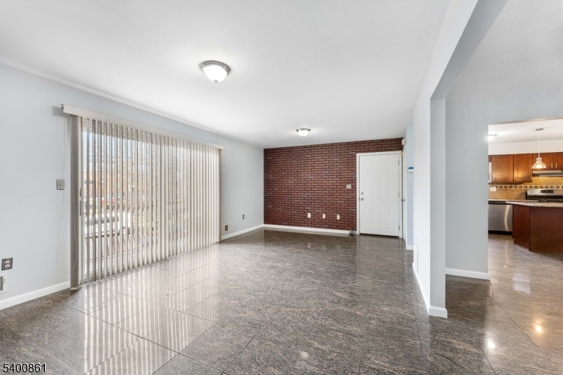 Elizabeth City, NJ 07202,466 Lidgerwood Ave