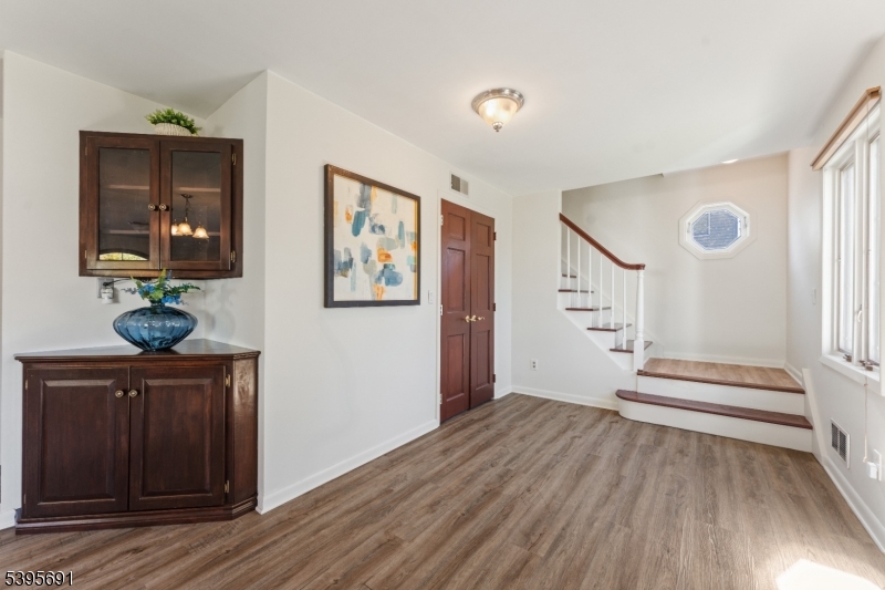 Clifton City, NJ 07013,119 Highview Dr