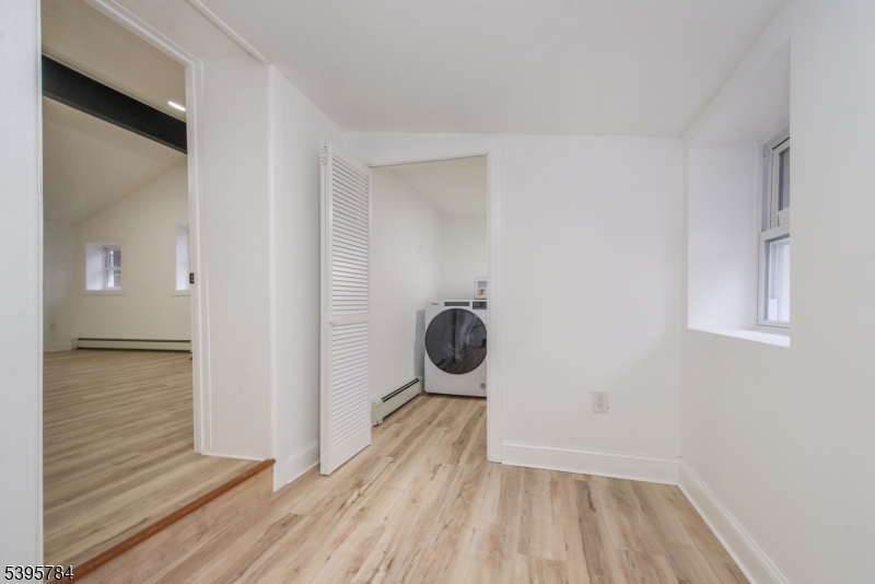 West Milford Twp., NJ 07480,25 Setting Sun Trl