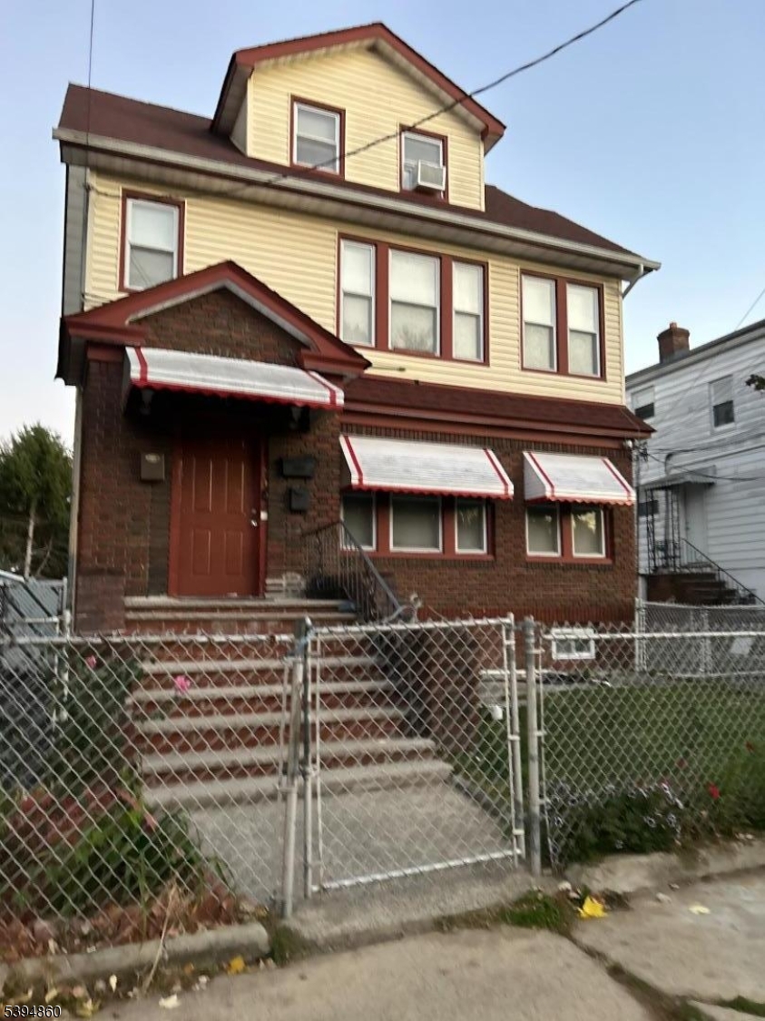 234 Eastern Pkwy, Newark City, NJ 07106