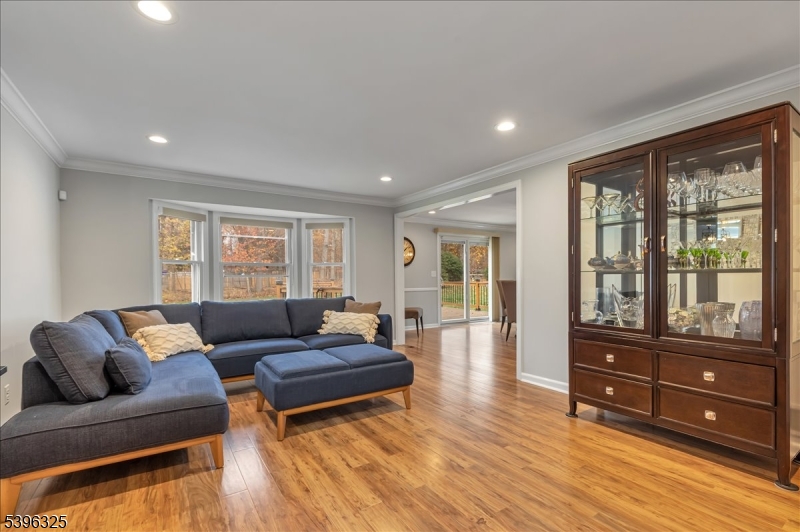 Scotch Plains Twp., NJ 07076,1933 Mary Ellen Ln