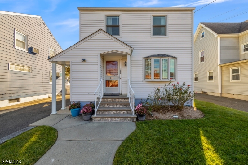 Belleville Twp., NJ 07109,188 Garden Ave