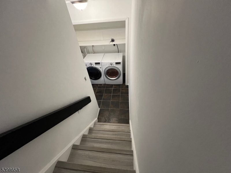 Wharton Boro, NJ 07885,532 Upperway