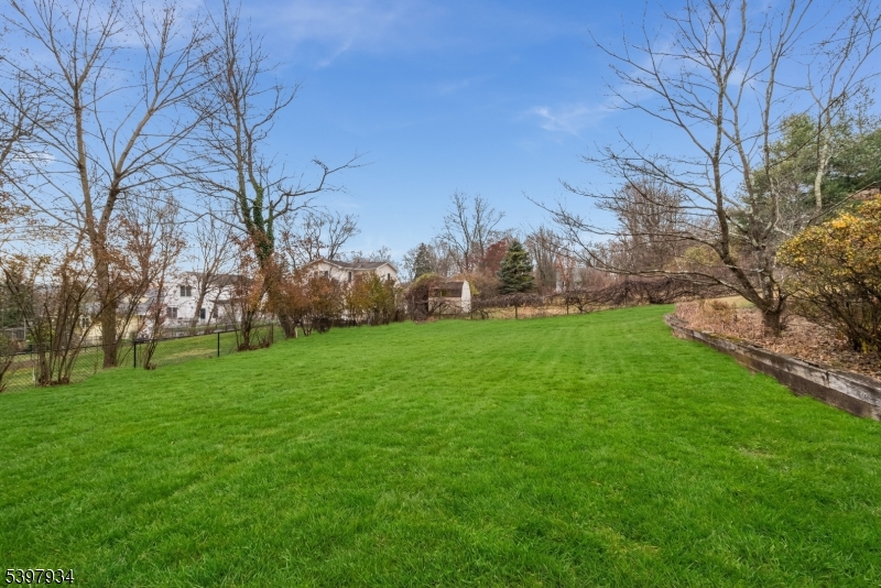 Hanover Twp., NJ 07927,17 Horsehill Rd