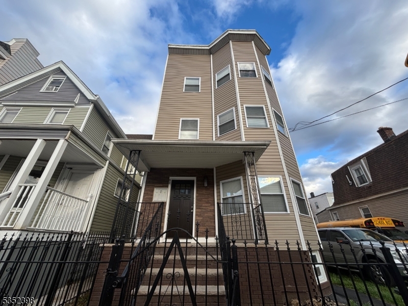 42 Maple Ave #2, Irvington Twp., NJ 07111