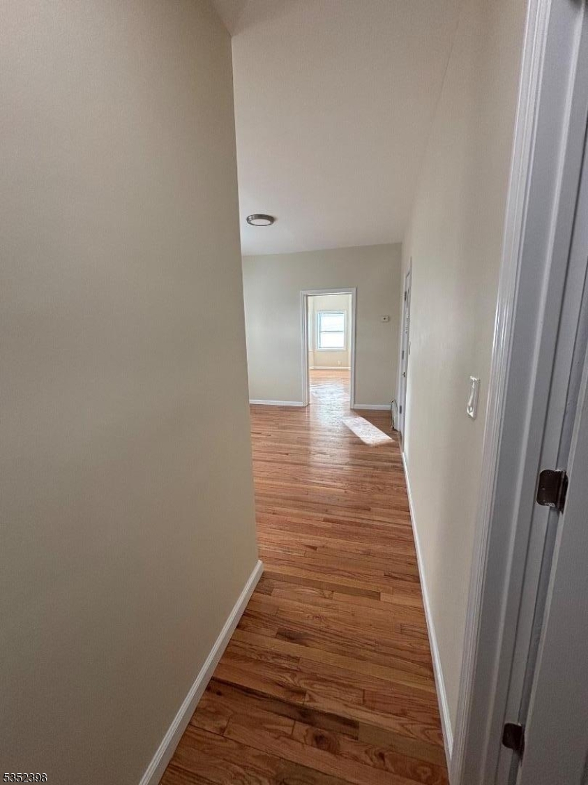 Irvington Twp., NJ 07111,42 Maple Ave #2