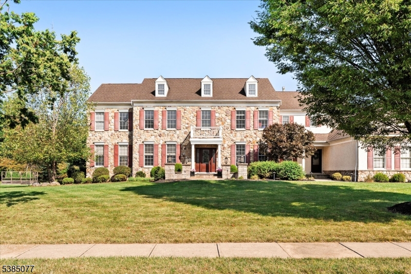 6 Carmen Ln, Raritan Twp., NJ 08822