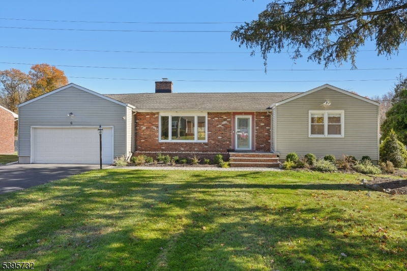 6 Arrow Dr, Livingston Twp., NJ 07039