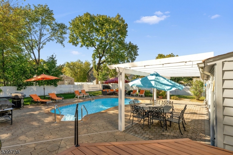 Pequannock Twp., NJ 07444,35 Mountain Ave