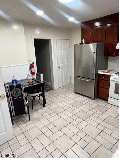 Elizabeth City, NJ 07202,114 Ely St