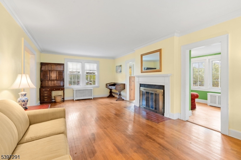 Hillside Twp., NJ 07205,71 Georgian Ct