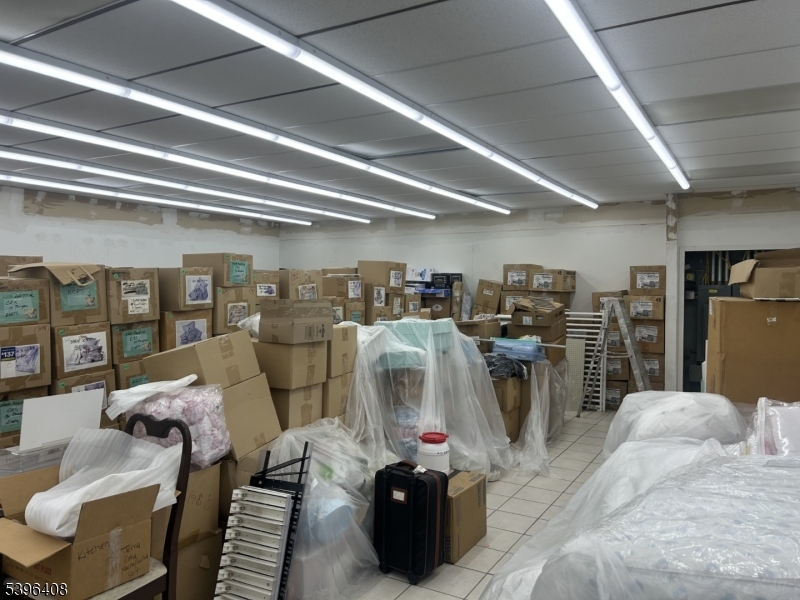 Bound Brook Boro, NJ 08805,310 W Union Ave