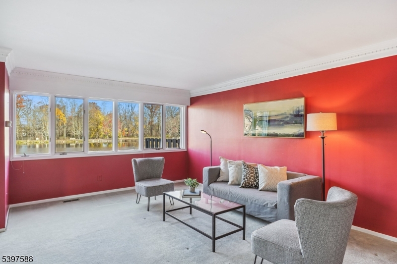 Madison Boro, NJ 07940,47 Cambridge Ct