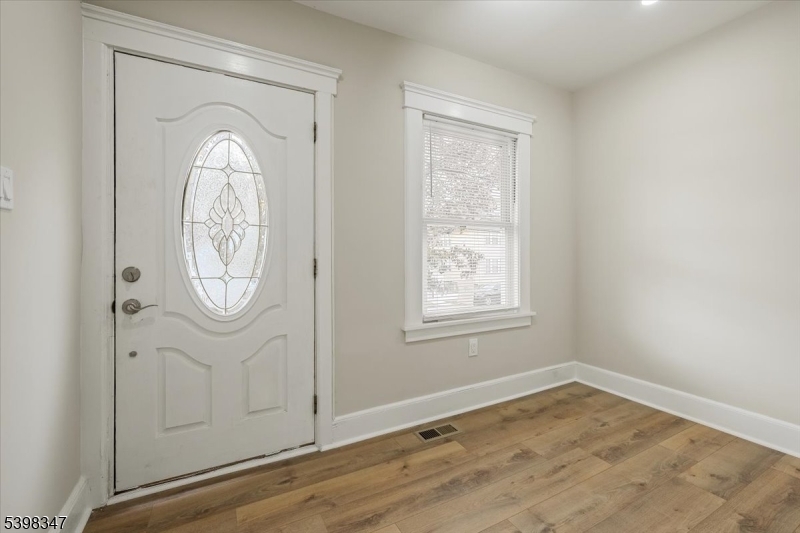 Paterson City, NJ 07504,343 17th Ave