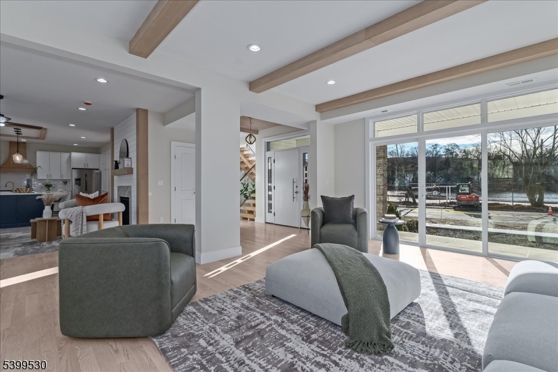 West Milford Twp., NJ 07421,424 Lake Shore Dr