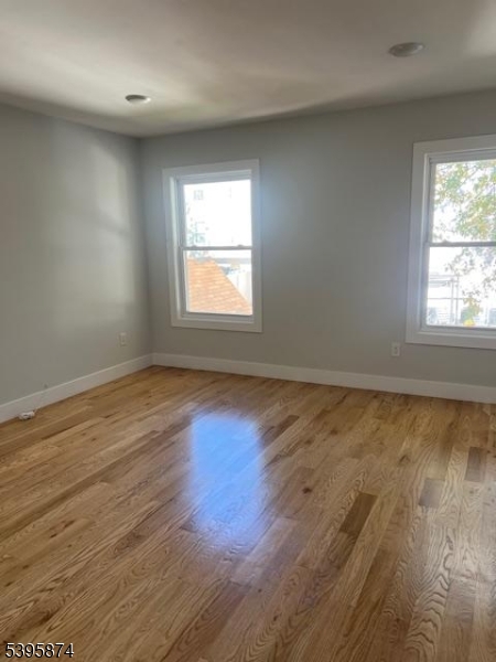 Elizabeth City, NJ 07201,849 Rebecca Pl