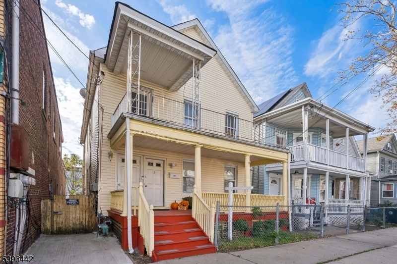 Perth Amboy City, NJ 08861,203 Gordon St