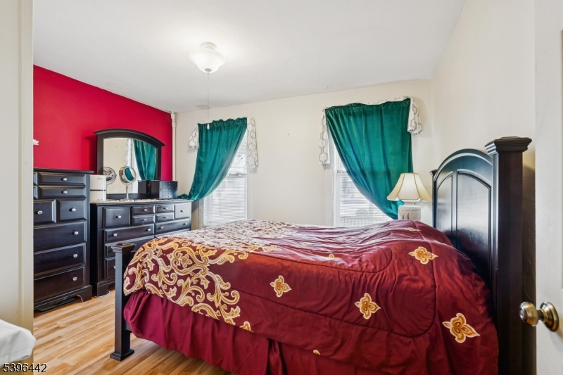 Perth Amboy City, NJ 08861,203 Gordon St