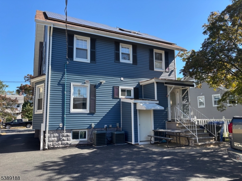 Dunellen Boro, NJ 08812,220 S Washington Ave