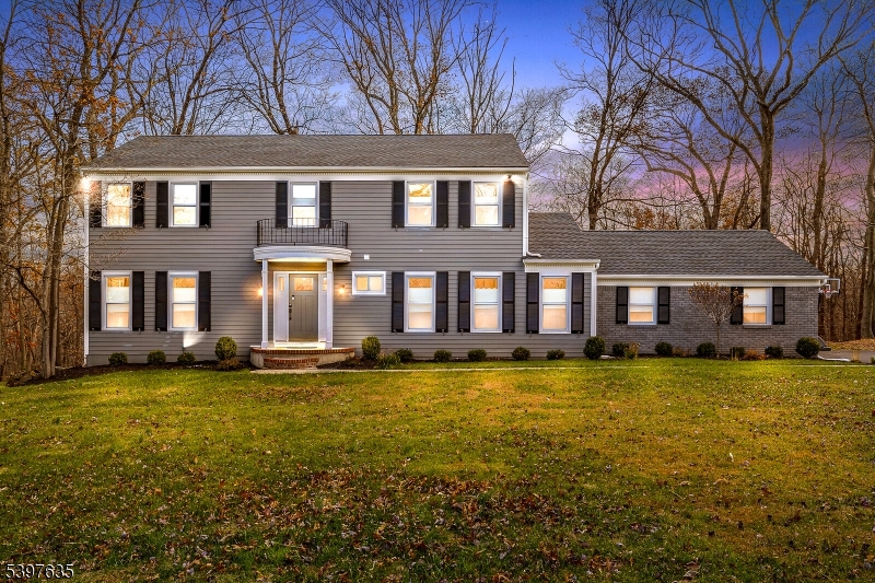 22 Stockade Rd, Warren Twp., NJ 07059