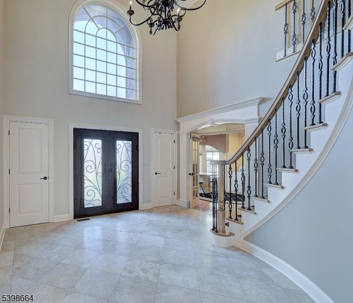 Livingston Twp., NJ 07039,6 Norman Ct