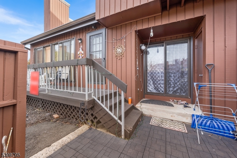 Hillsborough Twp., NJ 08844,25 Bloomingdale Dr #1B