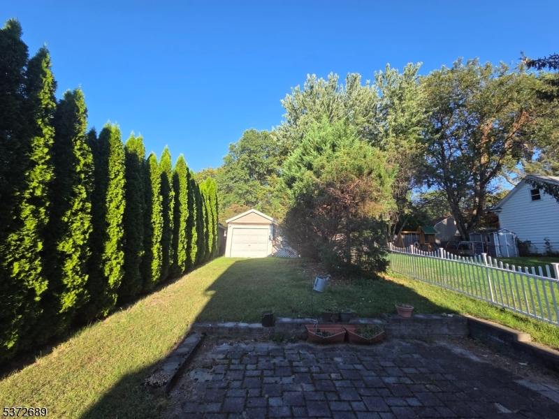 Montville Twp., NJ 07045,8 Highland Ave