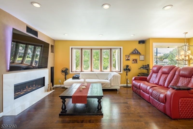 Plainfield City, NJ 07062,14-16 Netherwood Ave