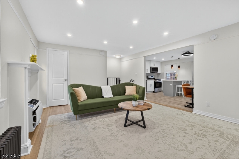 Rutherford Boro, NJ 07070,495 Union Ave #3