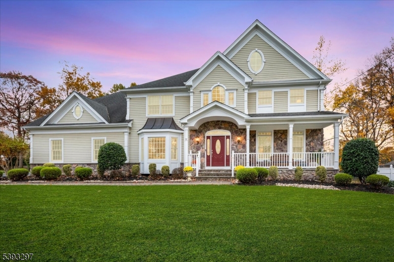 11 Madaline Dr, Edison Twp., NJ 08820