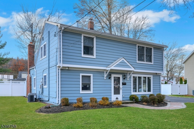 Cedar Grove Twp., NJ 07009,12 Bergen Dr